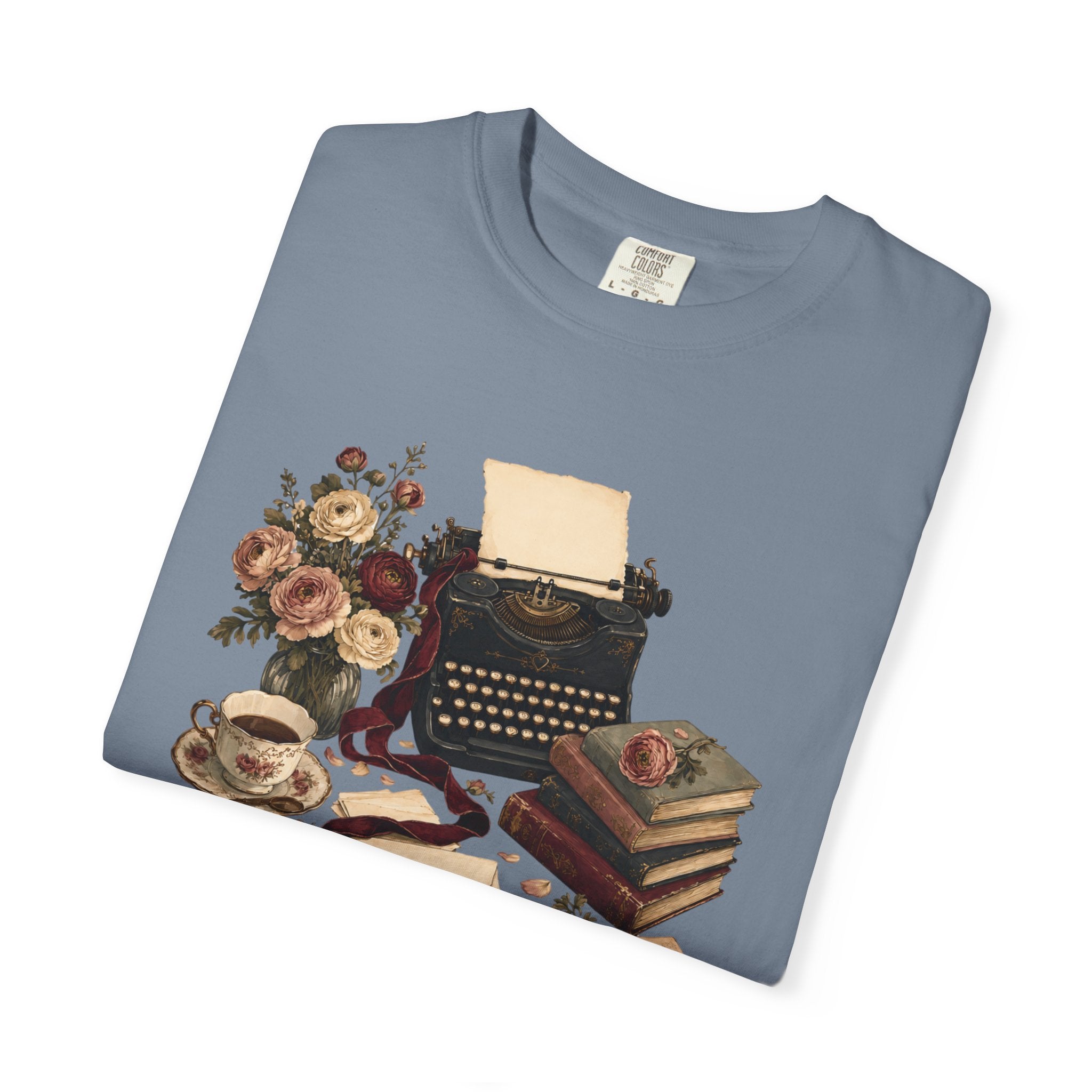Vintage Typewriter & Books T-Shirt