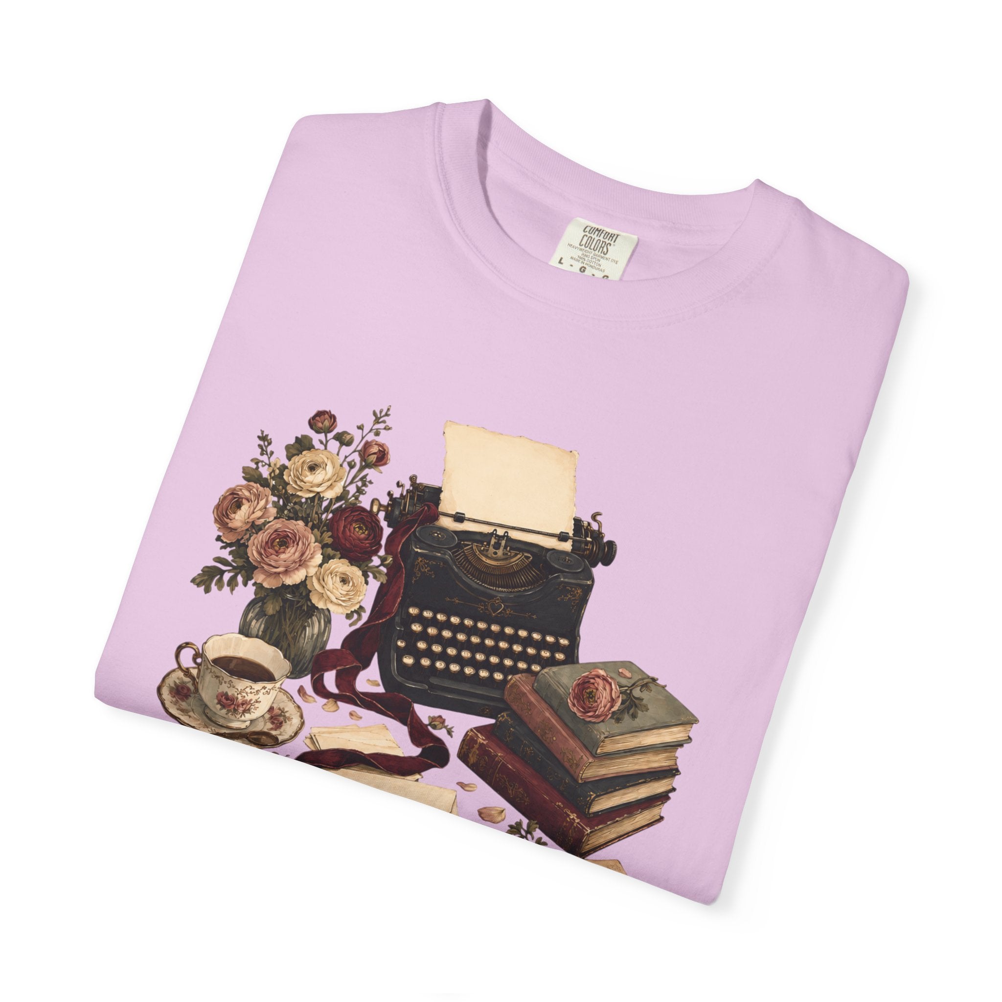 Vintage Typewriter & Books T-Shirt