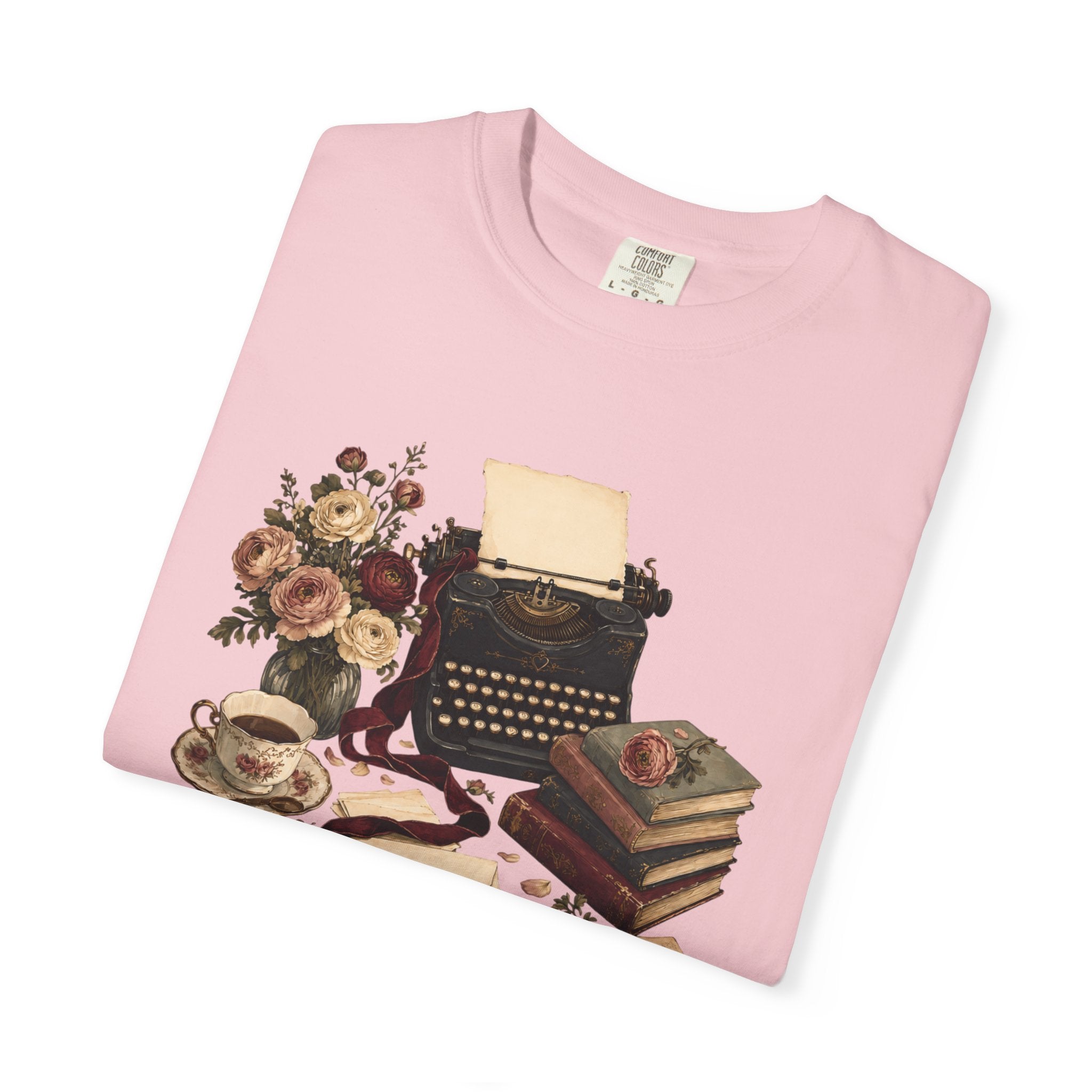 Vintage Typewriter & Books T-Shirt
