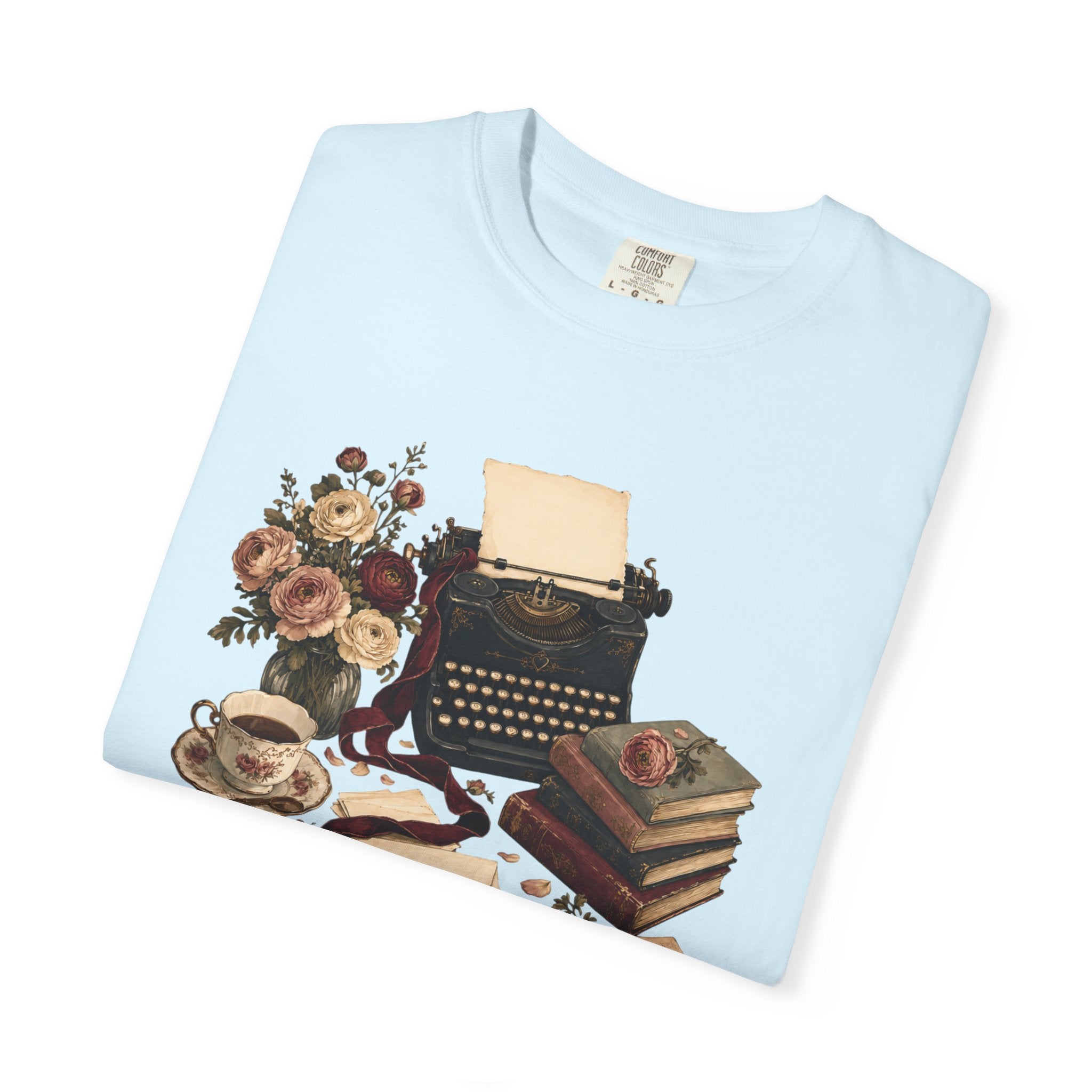 Vintage Typewriter & Books T-Shirt