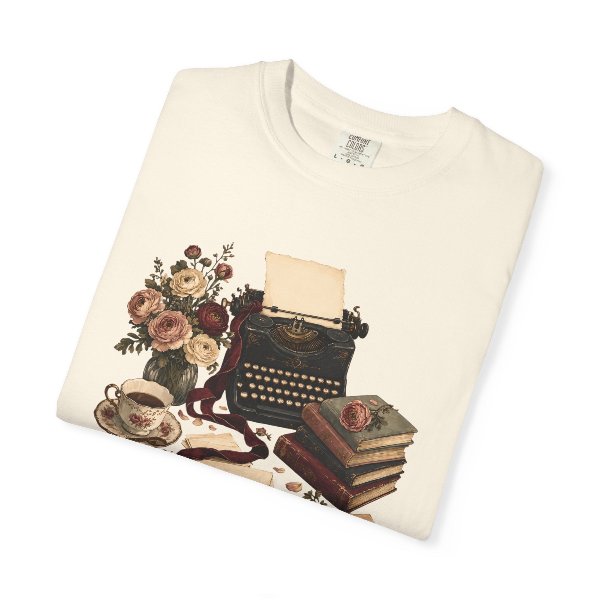 Vintage Typewriter & Books T-Shirt