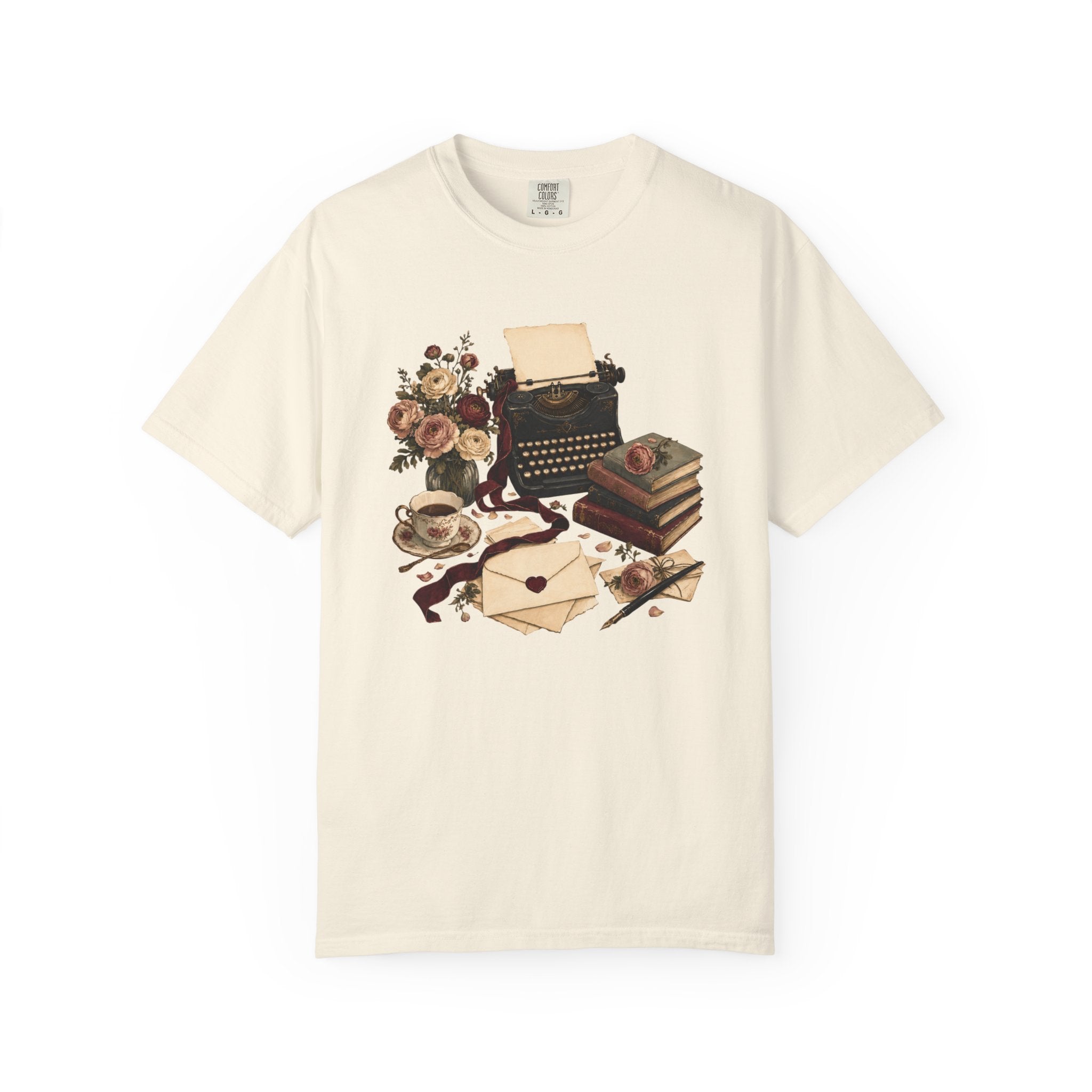 Vintage Typewriter & Books T-Shirt