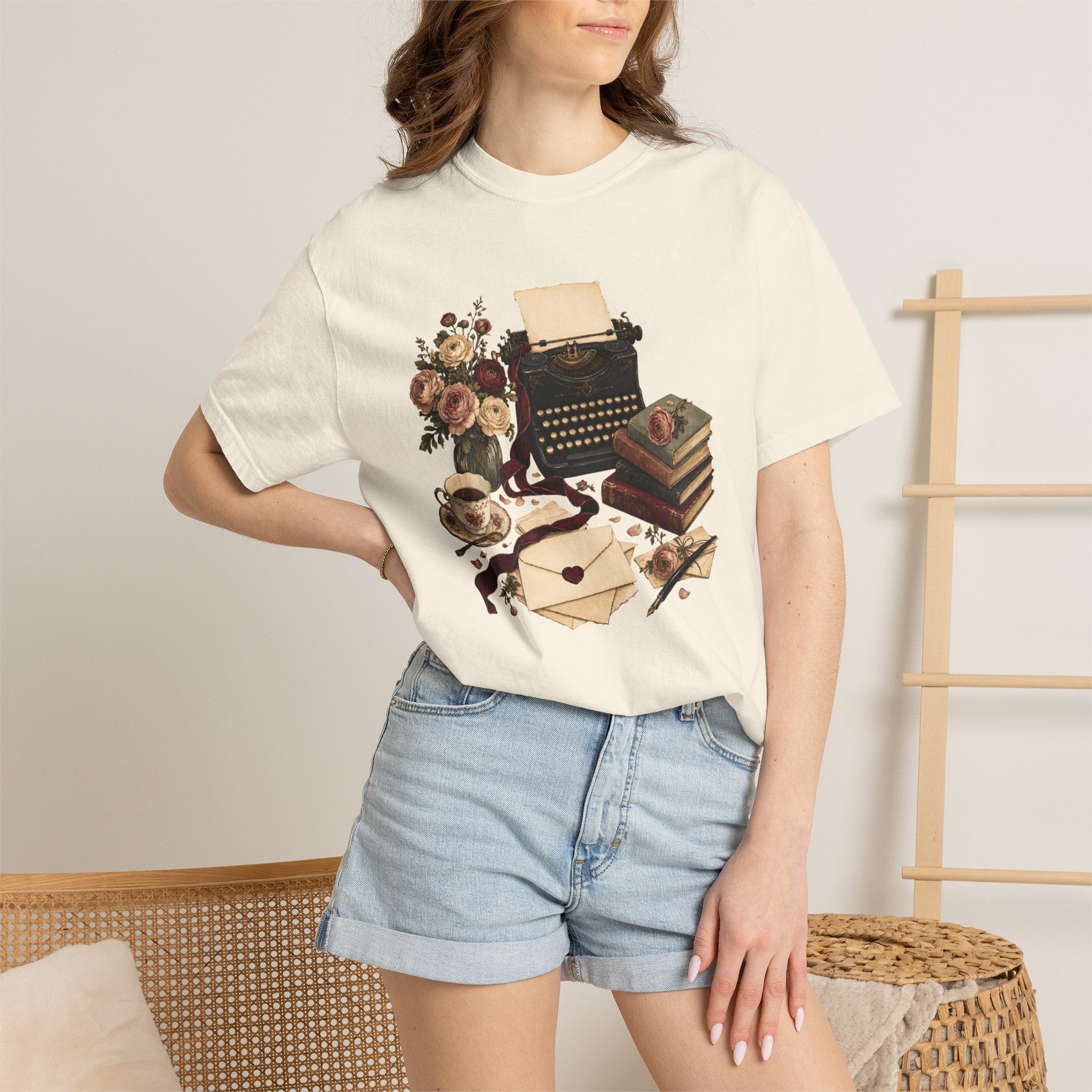 Vintage Typewriter & Books T-Shirt